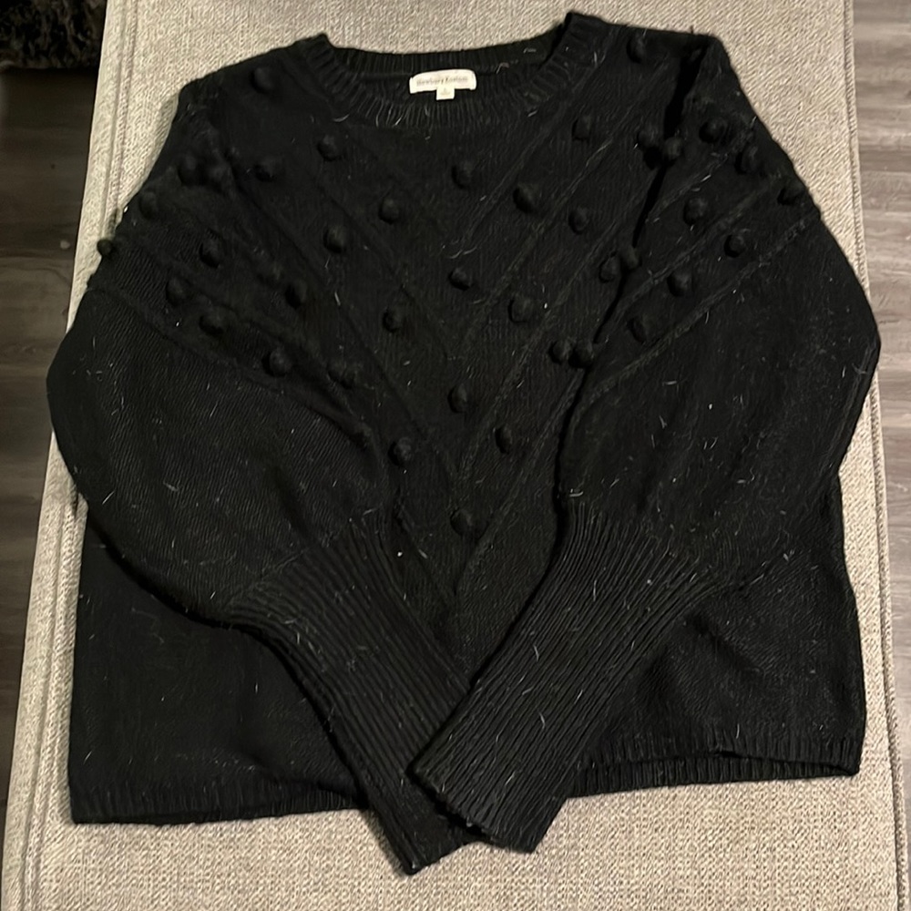 Black pom sweater with balloon sleeves